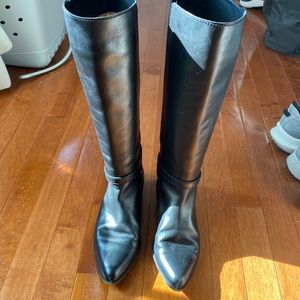 Original Tod’s leather boots, buttery soft in great condition